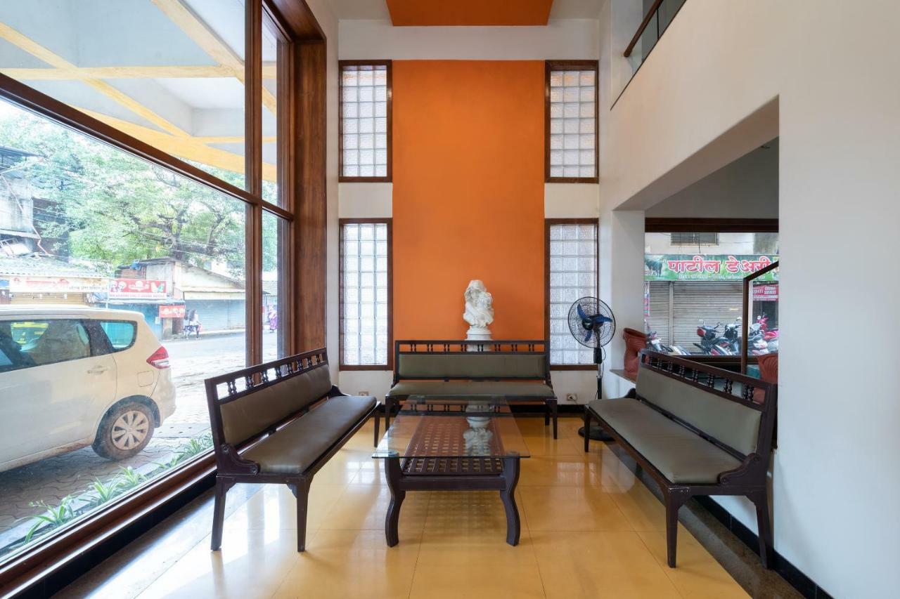 Oyo 44695 Hotel Mango Sawantwadi Exterior foto
